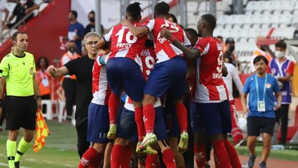 Antalyaspor kötü gidişe son verdi! Akdeniz ekibi, sahasında Yeni Malatyaspor'u 1-0 mağlup etti