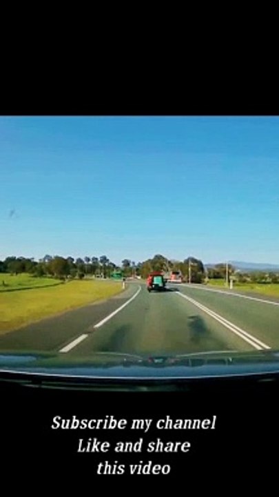 Dangerous car accident in USA |bad drivers