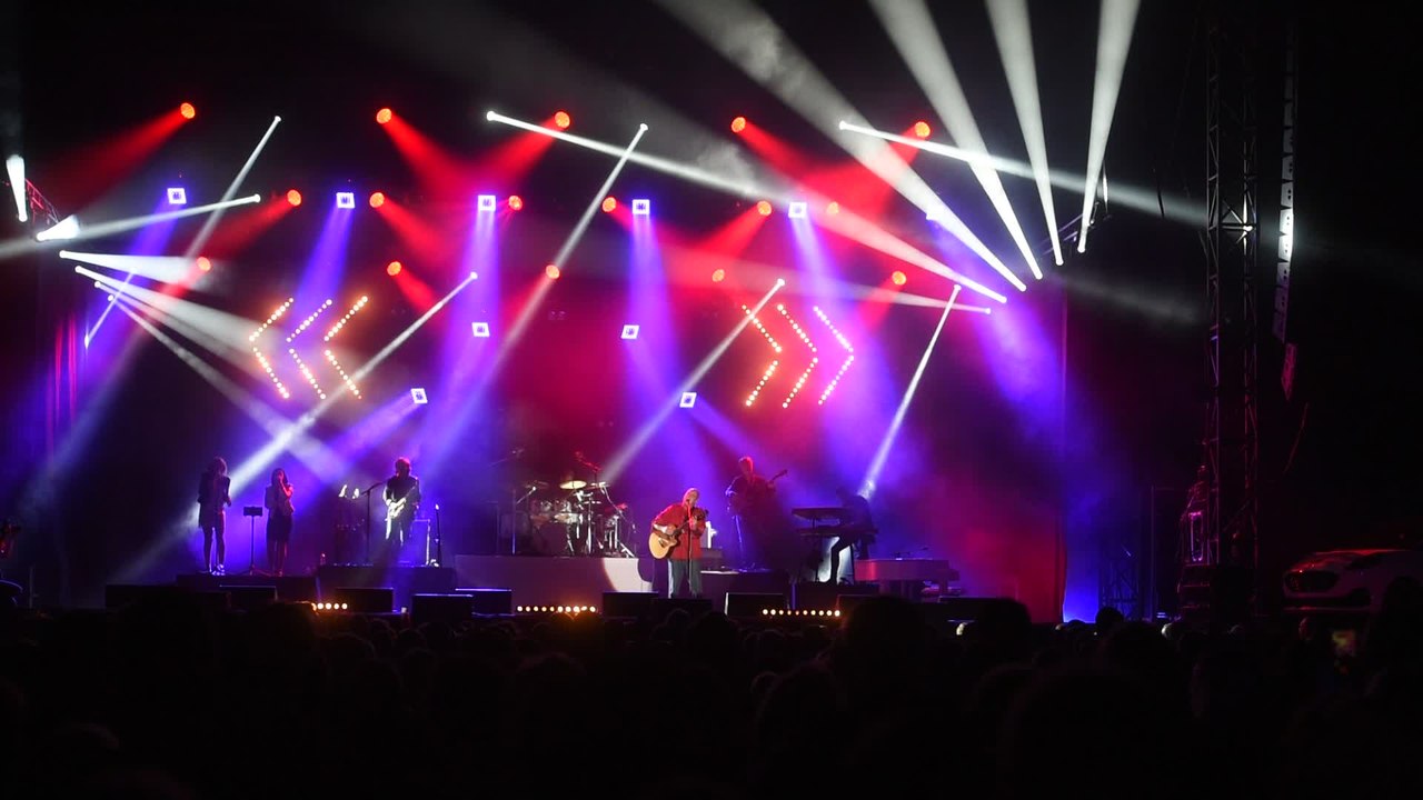 Philippe Lafontaine chante " Coeur de Loup" à la Citadelle de Namur