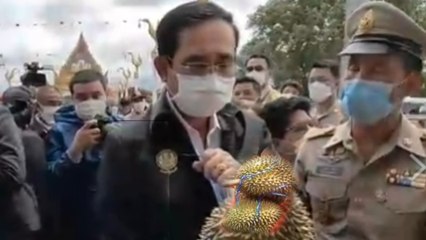 นายกฯ ไม่ลืมคิดถึง พล.อ.ประวิตร ได้ทุเรียนพันธุ์พระร่วง ไปฝาก"ลุงป้อม"