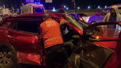 İSTANBUL-KARTAL'DA AYNI YERDE 3 FARKLI KAZA: 2 YARALI