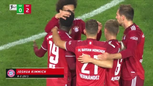 10-man Bayern continue unbeaten run at Furth