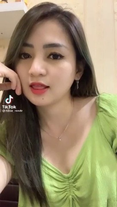 beautiful woman, tik tok celebrity