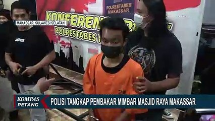 Polisi Sita Sajadah yang Terbakar dari TKP Kebakaran Mimbar Masjid Raya Makassar