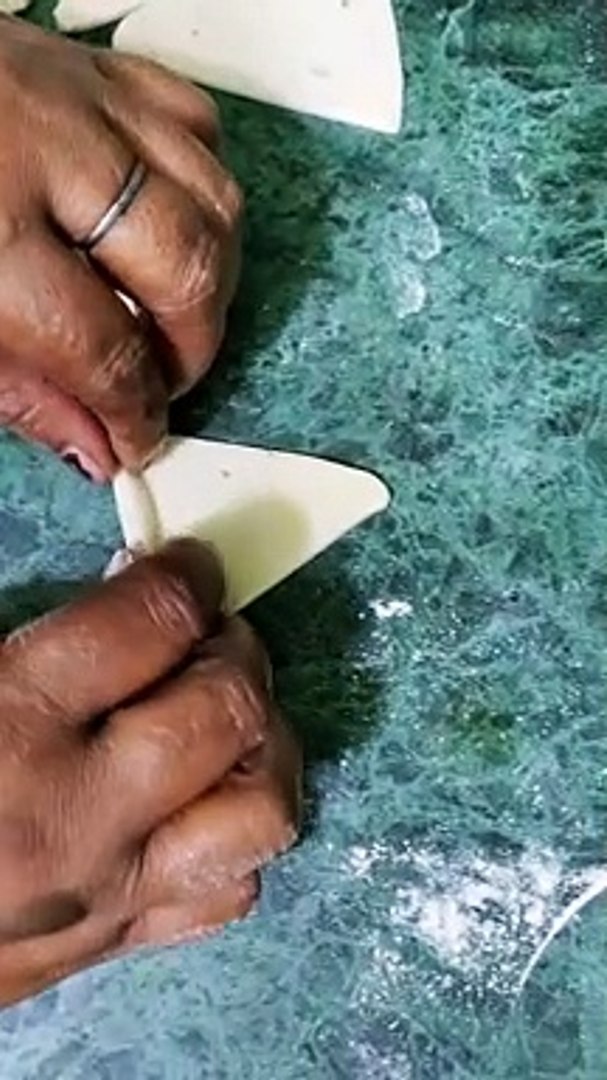 how to make namakpaare