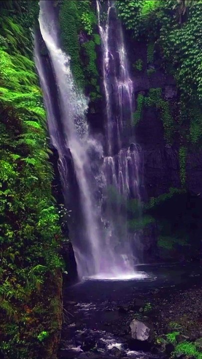 Perfect waterfall