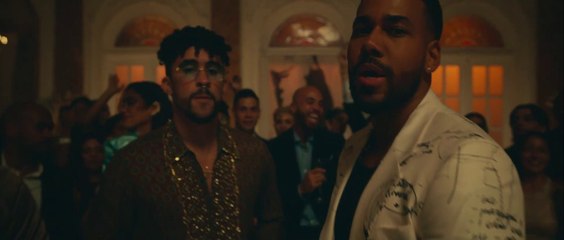 AVENTURA ft BAD BUNNY " Volví " (Video 2021).