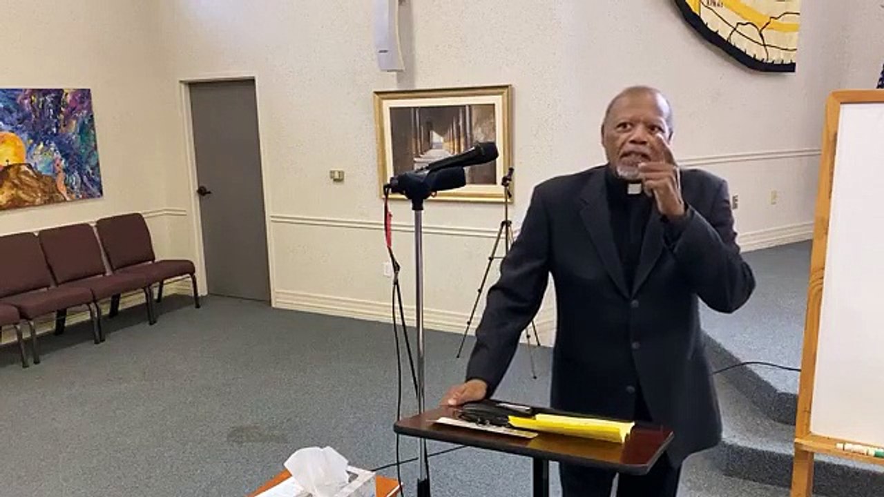 Pastor Stephen Broden Preaches on the Law and Grace