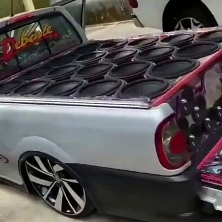 SAVEIRO COM SOM  AUTOMOTIVO  SUBWOOFER  - BASS