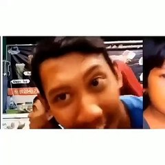 Panik Pas liat bapak nya!!!!!!!!!!!!!