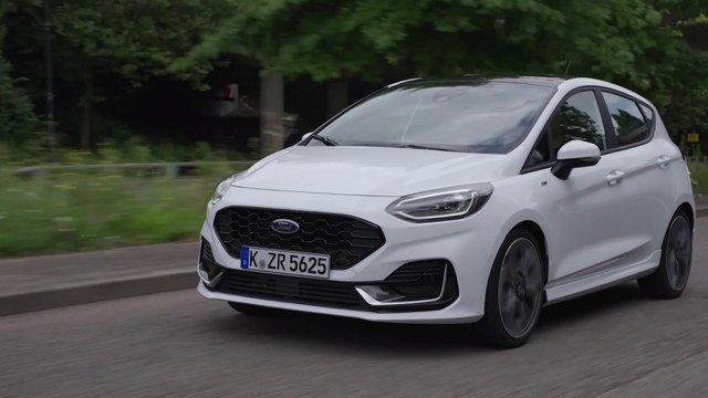 2021 Ford Fiesta ST-Line Driving Video