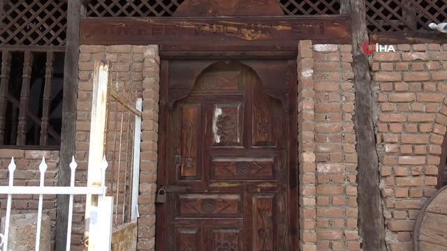 Baba ocağına dönen gurbetçi, ata yadigarıyla köyüne müze kurdu