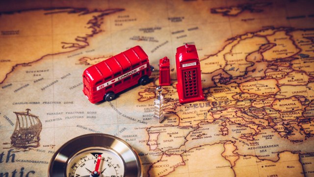 Dès le 1er octobre 2021, les citoyens de l’Union européenne (UE) qui veulent voyager vers le Royaume-Uni auront besoin d’un passeport