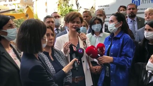 Kaftancıoğlu: İstanbul'da 44 öğrenciye 1 yurt yatağı düşüyor; Yurt sorunu yoktur diyenler, dün bir devlet yurduna ek yatak taşıdı