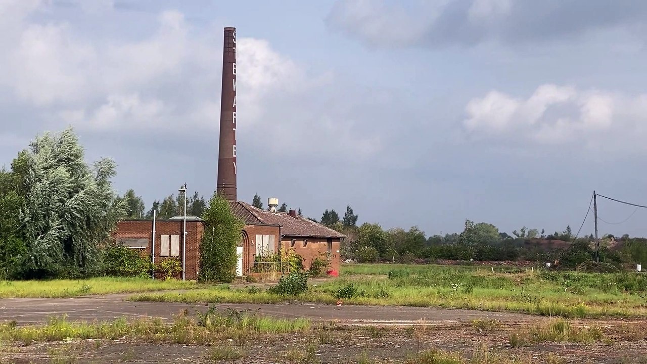 Stewartby chimneys