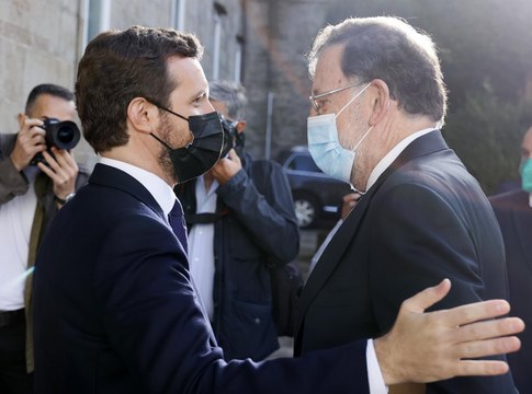 Rajoy responsabiliza a la corrupción, la inmigración y las crisis económicas del surgimiento de partidos populistas