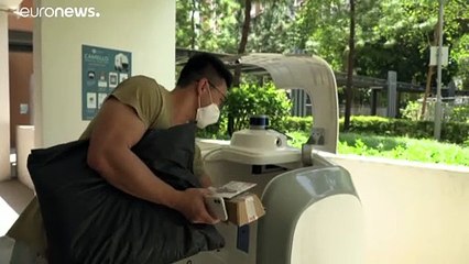 شاهد: روبوتات للتوصيل الطلبات والمواد الغذائية في سنغافورة