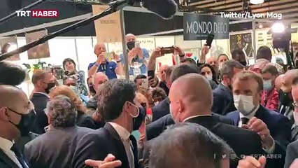 Macron'a bir kez daha yumurtalı saldırı