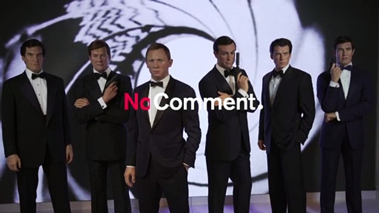 A Londres, l'agent 007 fait faux Bond (No Comment)