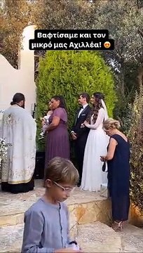 Άκης Πετρετζίκης: Η πρώτη του ανάρτηση μετά τον γάμο του και τη βάφτιση του γιου του