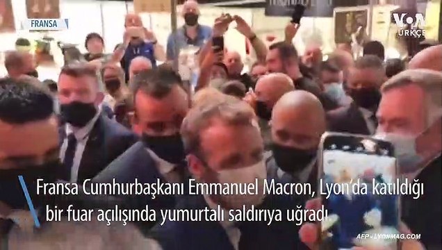 Fransa Cumhurbaşkanı Macron’a yumurtalı saldırı