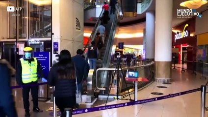 Pesos y contrapesos: crece 0.54% la actividad económica en julio