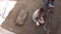Antik kentte Bizans dönemine ait 3 insan iskeleti bulundu