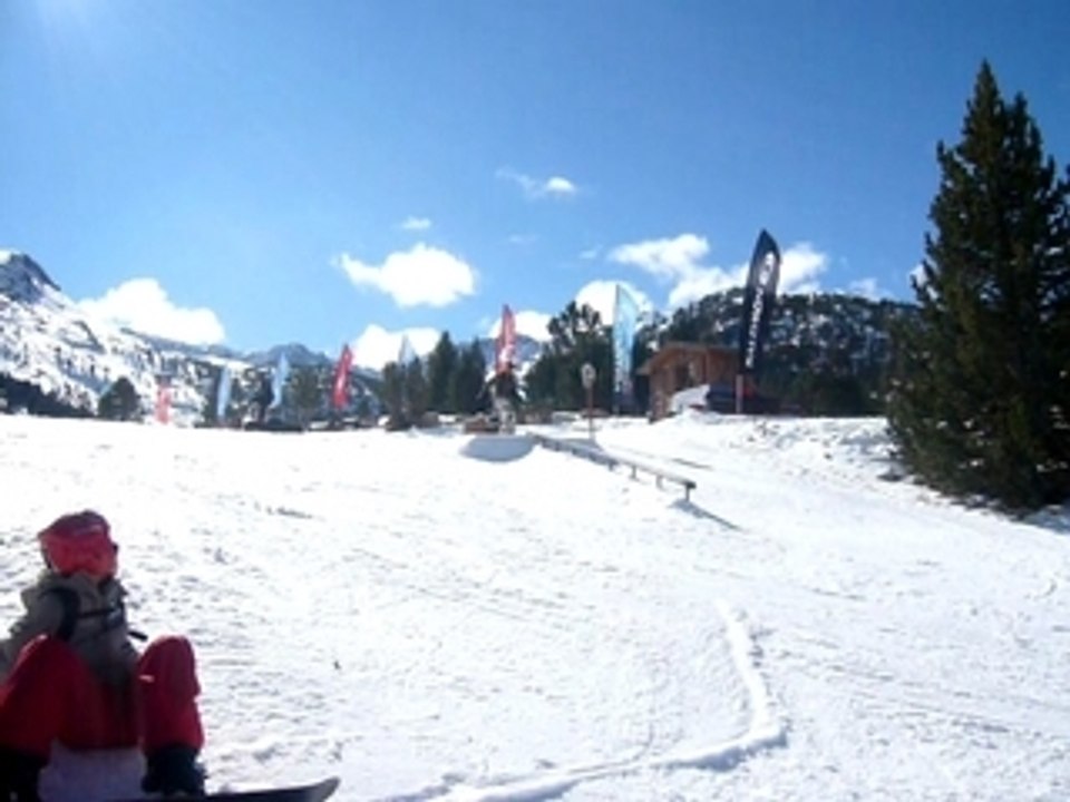 Boardslide en descente