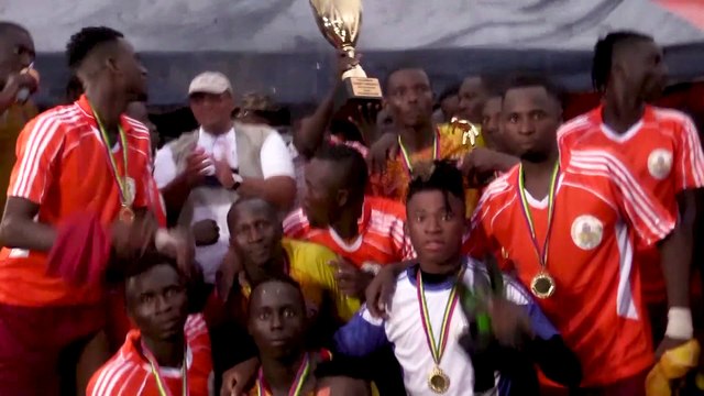 Le football pour renforcer la cohésion sociale à Lakota