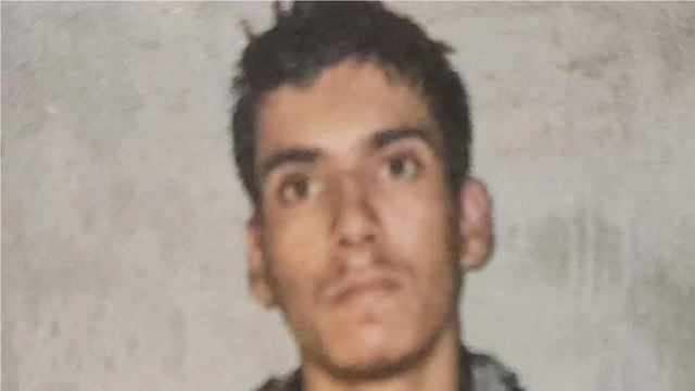 Army captures 19 year old terrorist in Jammu Kashmir