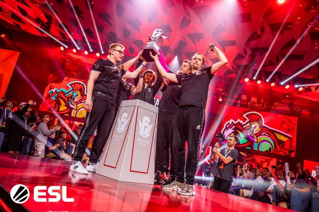 Rainbow Six: Ubisoft anuncia Six Major de agosto no México