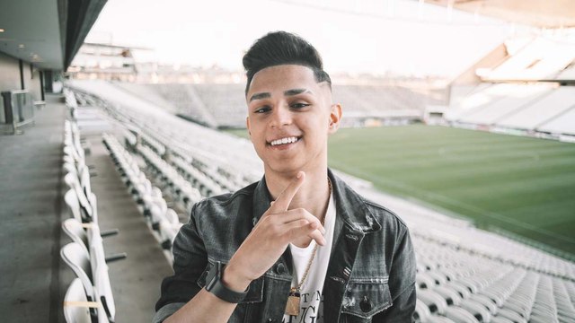 Nobru fará transmissão de jogo de futebol entre Athletico e Corinthians na Twitch