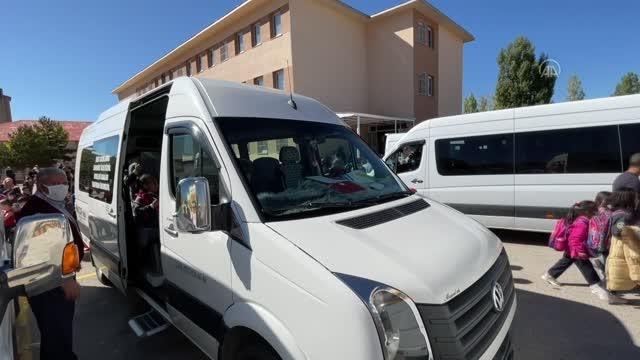 Son dakika: Erzurumlu servisçi şehit çocuklarını ücretsiz taşıyor