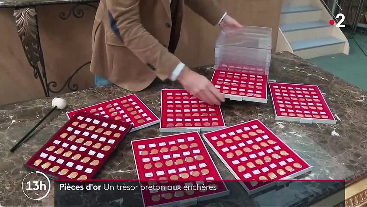 Bretagne : un trésor de pierres précieuses découvert dans les murs d'un manoir