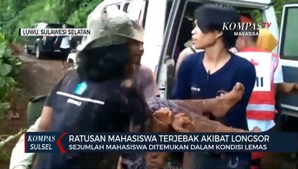 Evakuasi Mahasiswa Terjebak Longsor