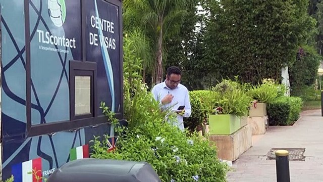 Visas: des Marocains regrettent la décision de la France