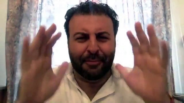 Pianist and Composer Chloe Flower - Interviewed by David Serero (2021)