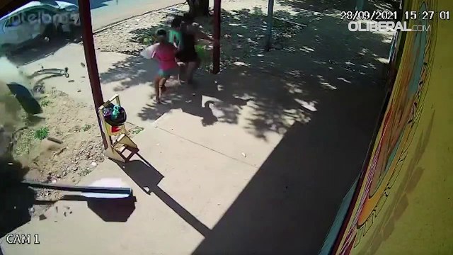 Motorista fica preso às ferragens após acidente entre veículos em Santarém