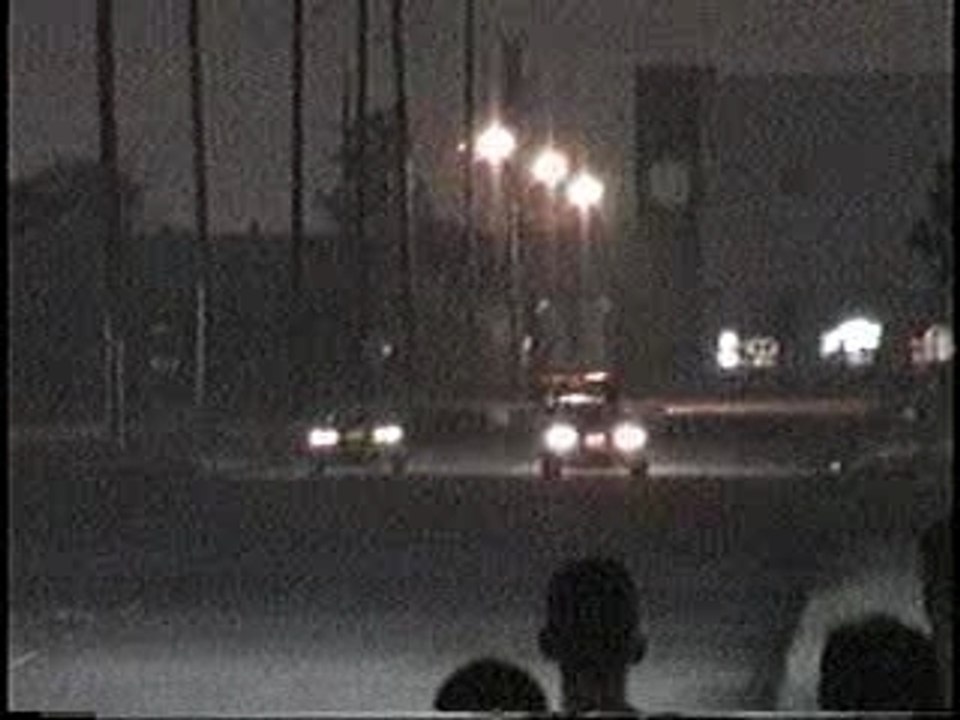 Street race Honda Civic Vs Dodge Viper