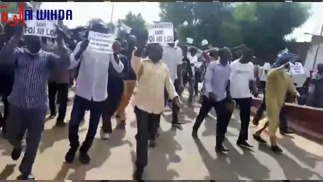 Tchad : les diplômés sans emploi dans la rue à N'Djamena