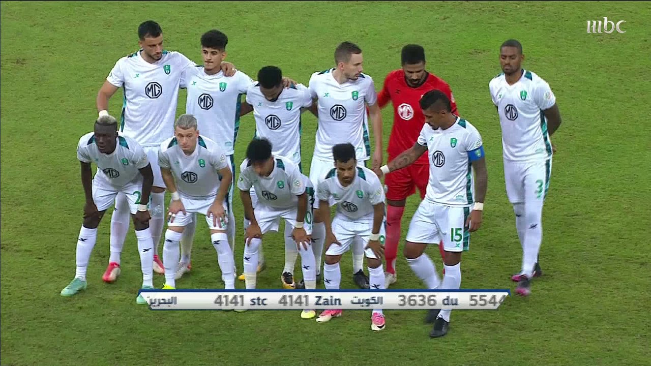 صدى الملاعب يسلط الضوء على تراجع مستويات الأهلي...
