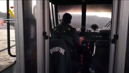 La lava del volcán de La Palma llega al mar