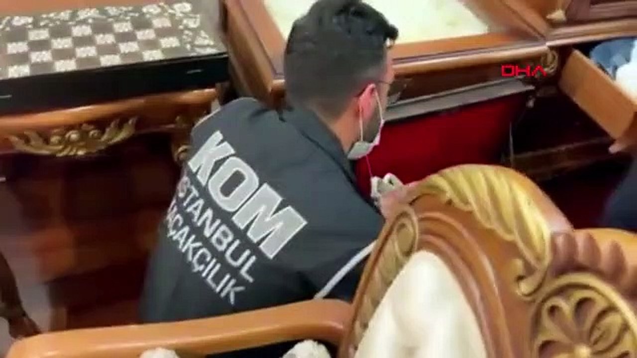 İSTANBUL MERKEZLİ 5 İLDE OPERASYON; ELE GEÇİRİLEN 5 BİN 829 ADET TARİHİ ESER SERGİLENDİ