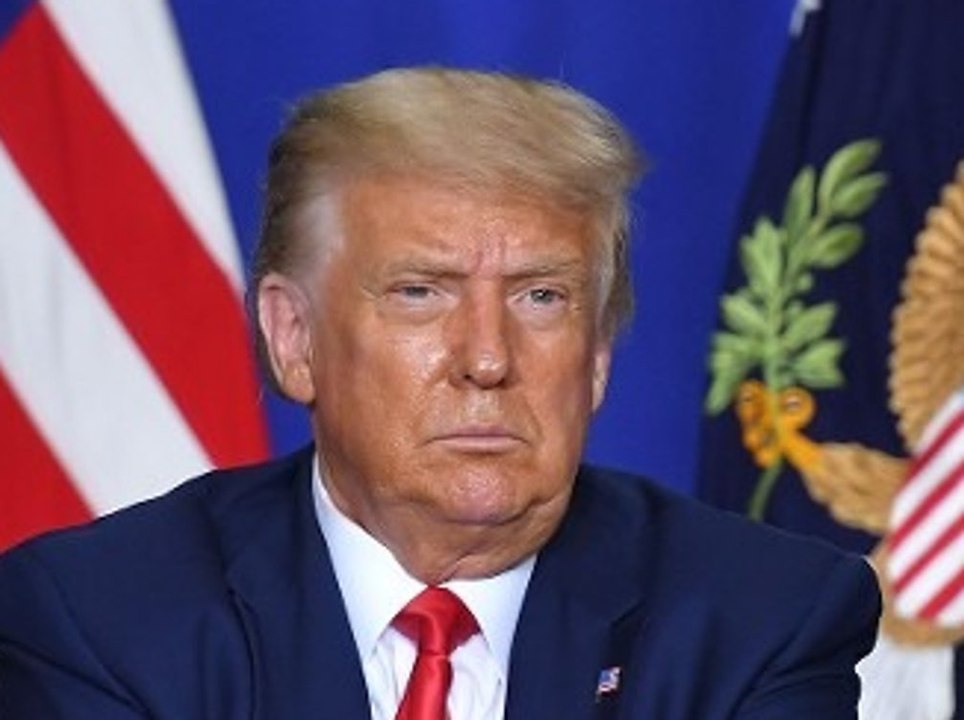 Ex-sprecherin enthüllt: wütender donald trump wurde mit musik beruhigt