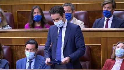 Yolanda Díaz al PP: "Sigan haciendo de abogados de las eléctricas"