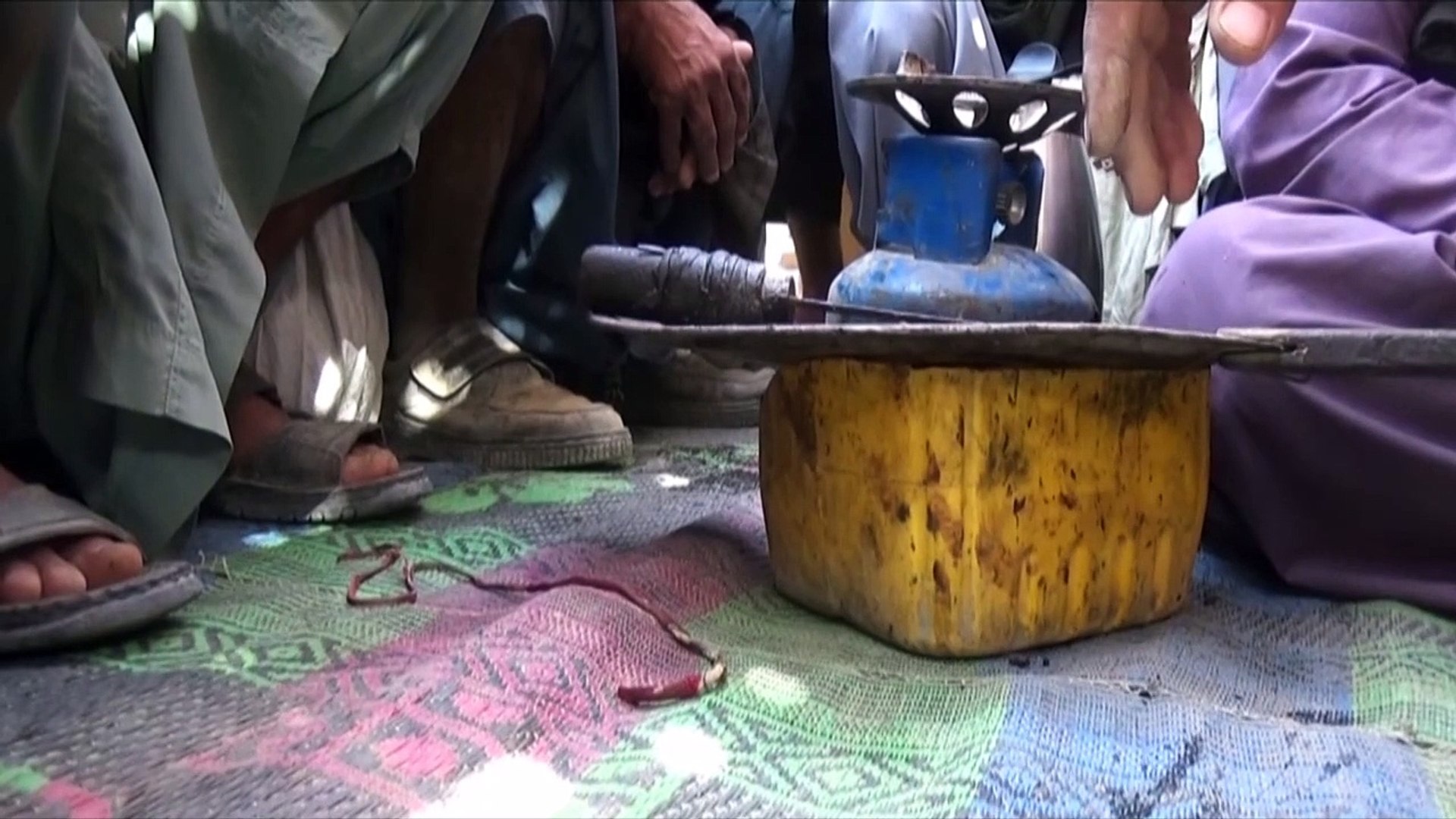 Afghanistan: les prix de l'opium s'envolent sous les talibans - Vidéo  Dailymotion