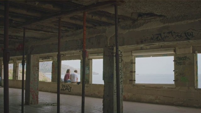 Plus belle la vie : [Indiscrétion] - César fait une proposition à Emma !