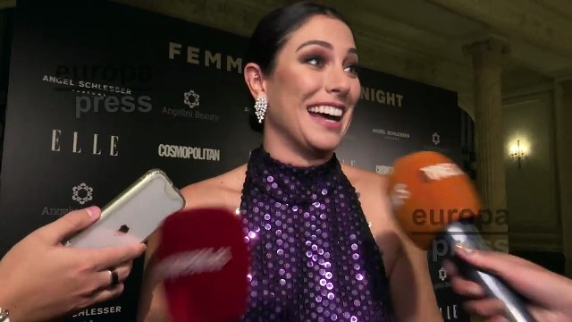 Blanca Suárez reacciona así ante los piropos de Miguel Ángel Silvestre. Aquí queda amor...