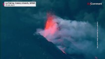 10 Tage nach Ausbruch des Vulkan: Lava strömt ins Meer - giftige Gase