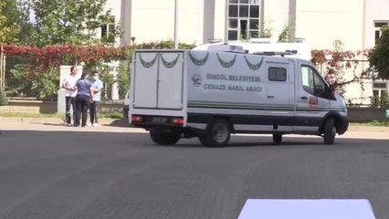 Son dakika haberleri | Evinde bıçakla yaralanan polis hayatını kaybetti